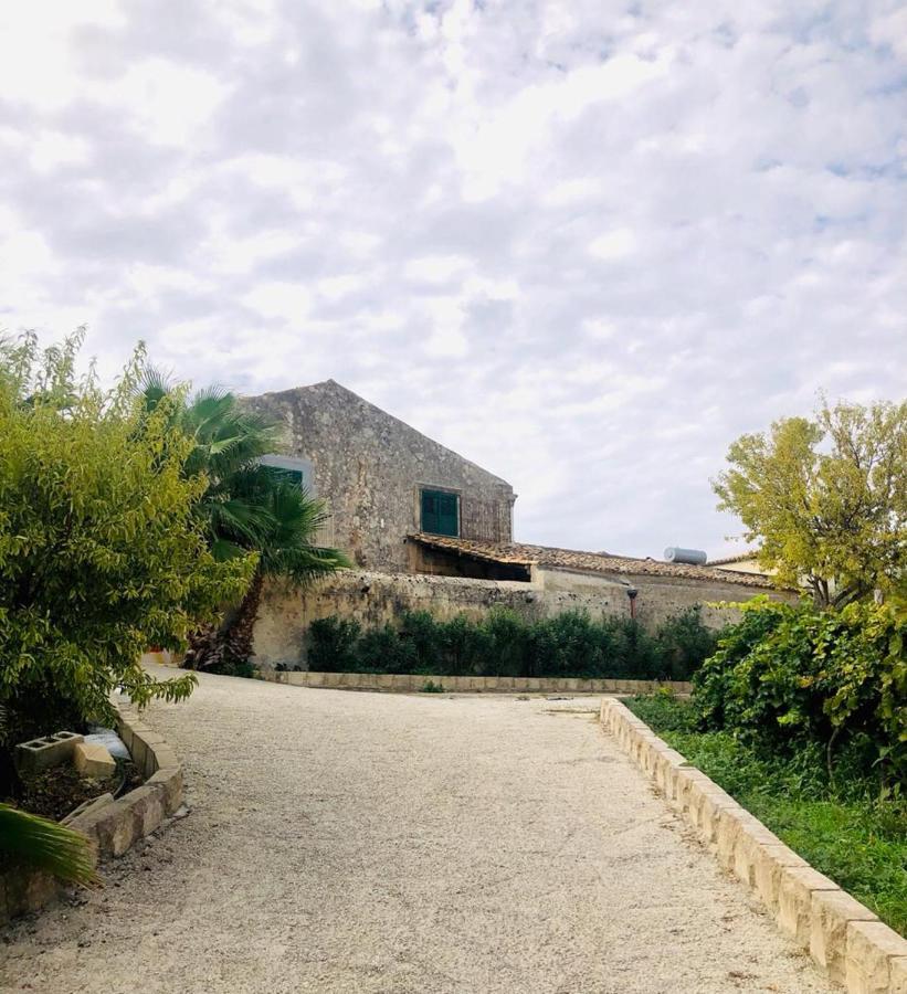 Agriturismoeloropizzuta Lido di Noto Екстериор снимка