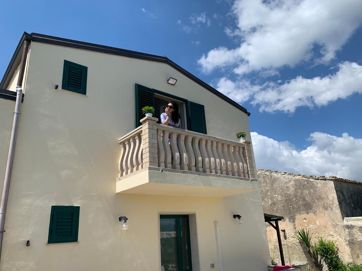 Agriturismoeloropizzuta Lido di Noto Екстериор снимка