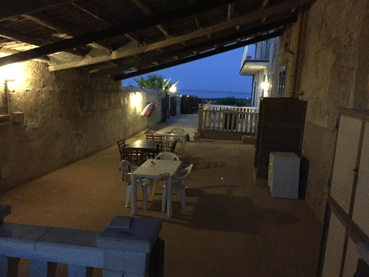 Agriturismoeloropizzuta Lido di Noto Екстериор снимка